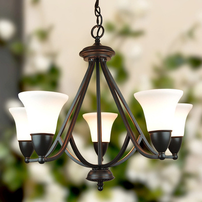 美式鄉(xiāng)村瑩瑩燈飾 KS 5頭吊燈——為家居增添溫馨與格調